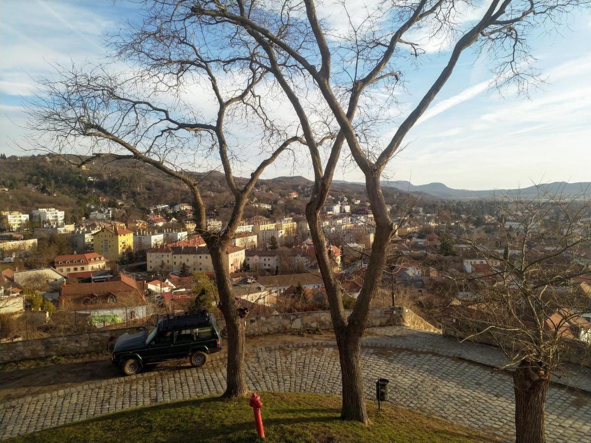 City-Top Vendeghaz Esztergom Exteriör bild